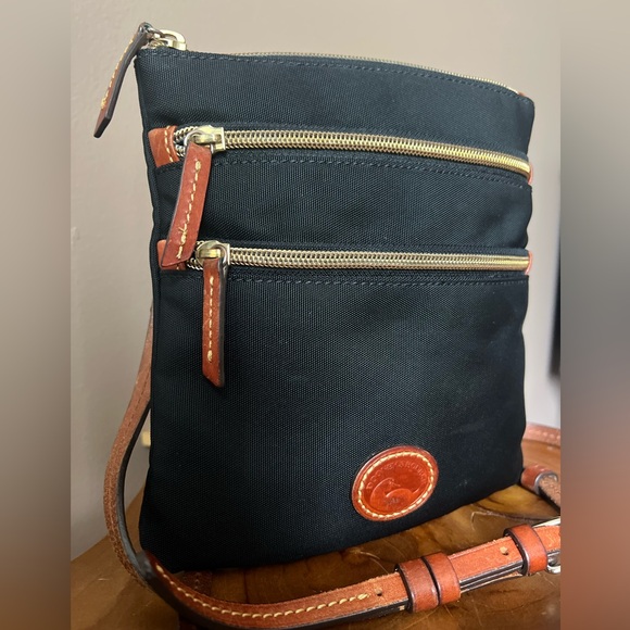 Dooney & Bourke Nylon North South Triple Zip - Picture 3 of 8